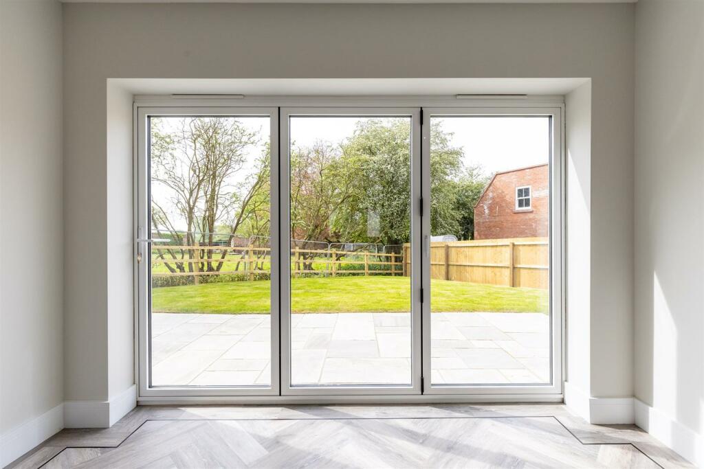 Additional image 15 of OPEN DAY: SATURDAY 15 FEBRUARY BETWEEN 10AM - 1PM.2 The Mayfair, Audlem Road, Woore