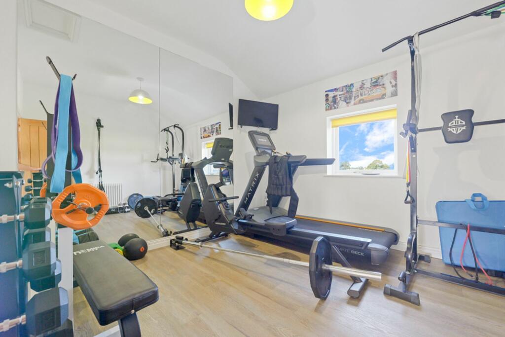 Additional image 10 of Henhull, Henhull Bridge Farm, CW5