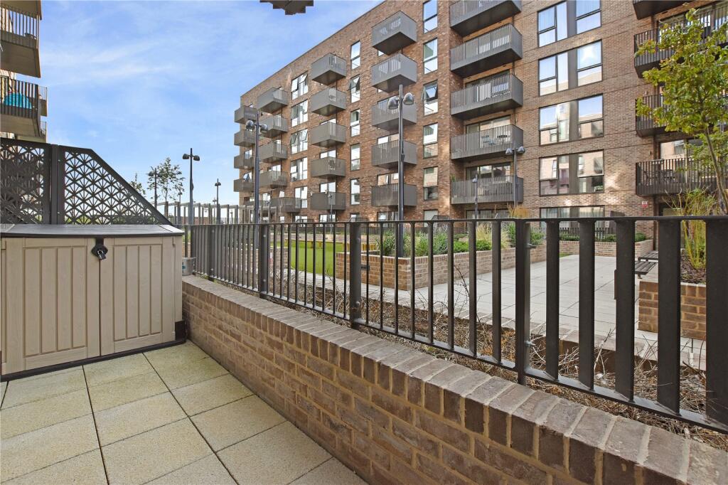 Additional image 19 of Regal Walk, Bexleyheath, DA6