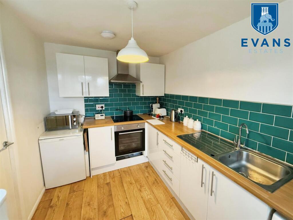 Additional image 3 of Prince William Close, Coundon, Coventry