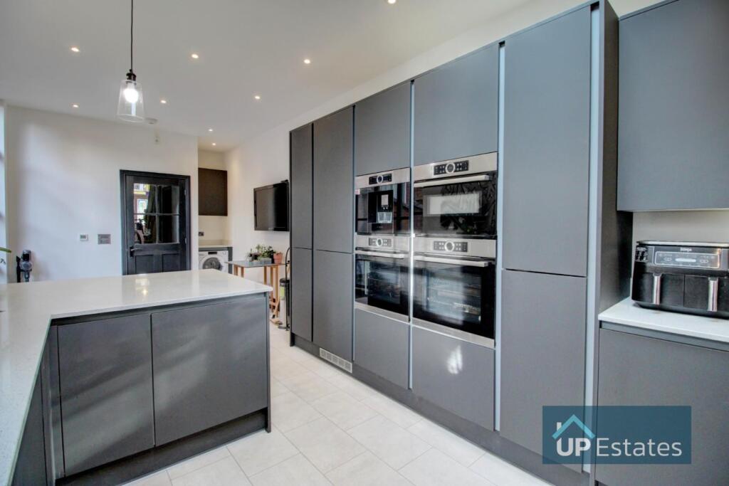 Additional image 4 of Abingdon House, Grove Street, Leamington Spa