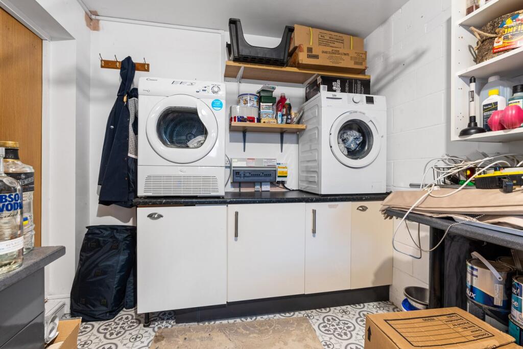 Additional image 35 of Swift Avenue, Rugby, CV21