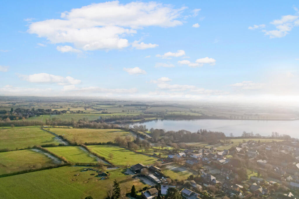 Additional image 28 of The Gardens, Rugby, CV23