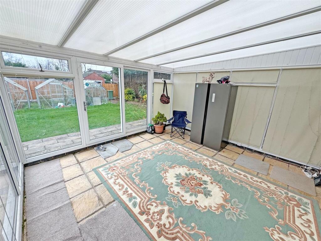 Additional image 6 of Lakin Road, Warwick