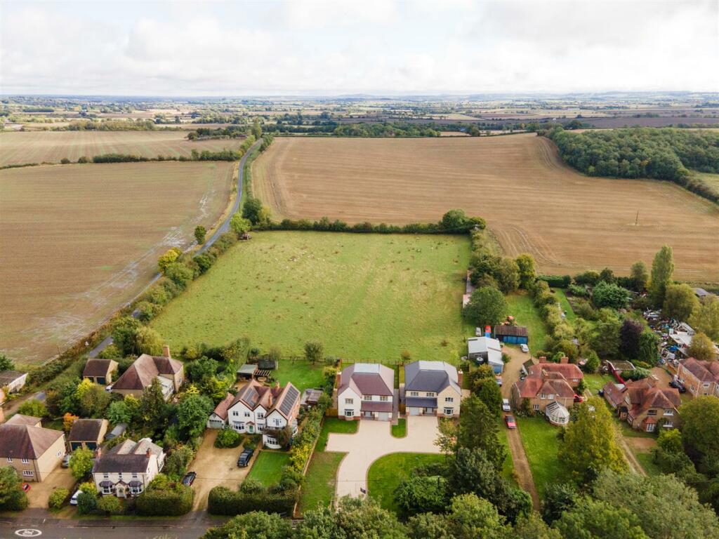 Additional image 22 of Banbury Road, Gaydon