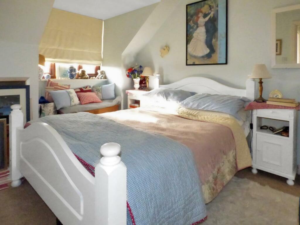 Additional image 6 of Lock Close, Stratford-upon-Avon