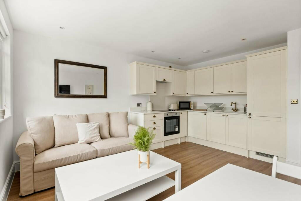 Additional image 10 of 19-21 The Bayle, Folkestone, Kent, CT20