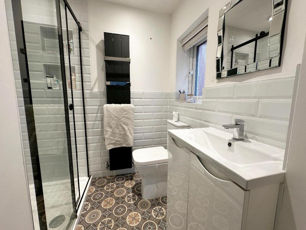 Additional image 13 of Priors Grove Close, Chase Meadow, Warwick