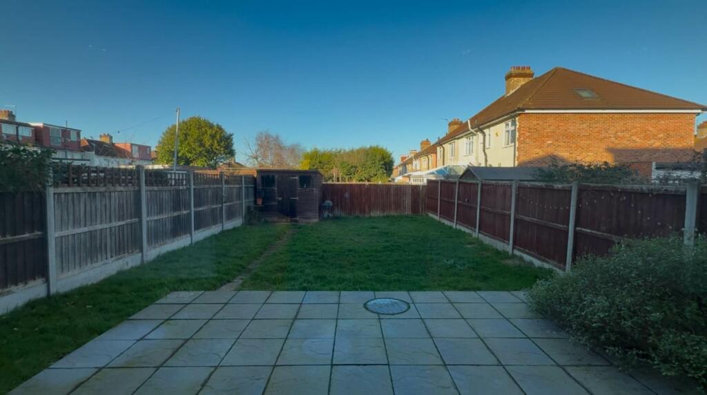 Additional image 13 of Ightham Road, Erith ** VIDEO & 3D FLOORPLAN AVAILABLE **