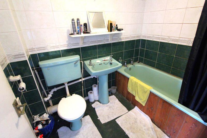 Additional image 4 of Priors Barn Close, Derby