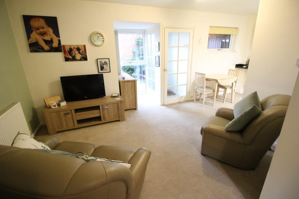 Additional image 4 of Taylor Court, Warwick, Warwickshire, CV34