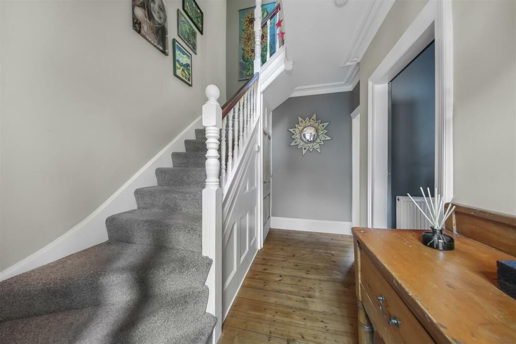 Additional image 11 of Edge Road, Matlock, DE4 3NH