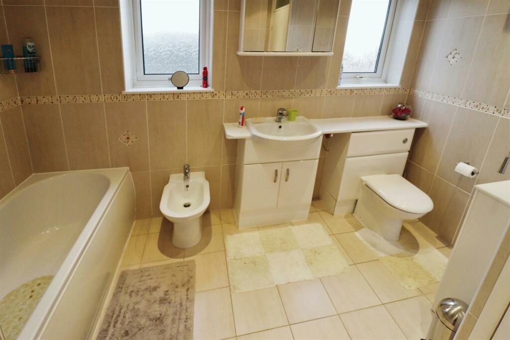 Additional image 24 of Henley Cl, Nuneaton