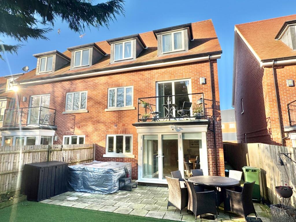 Additional image 23 of Bluebell Gardens, Folkestone, Kent, CT20