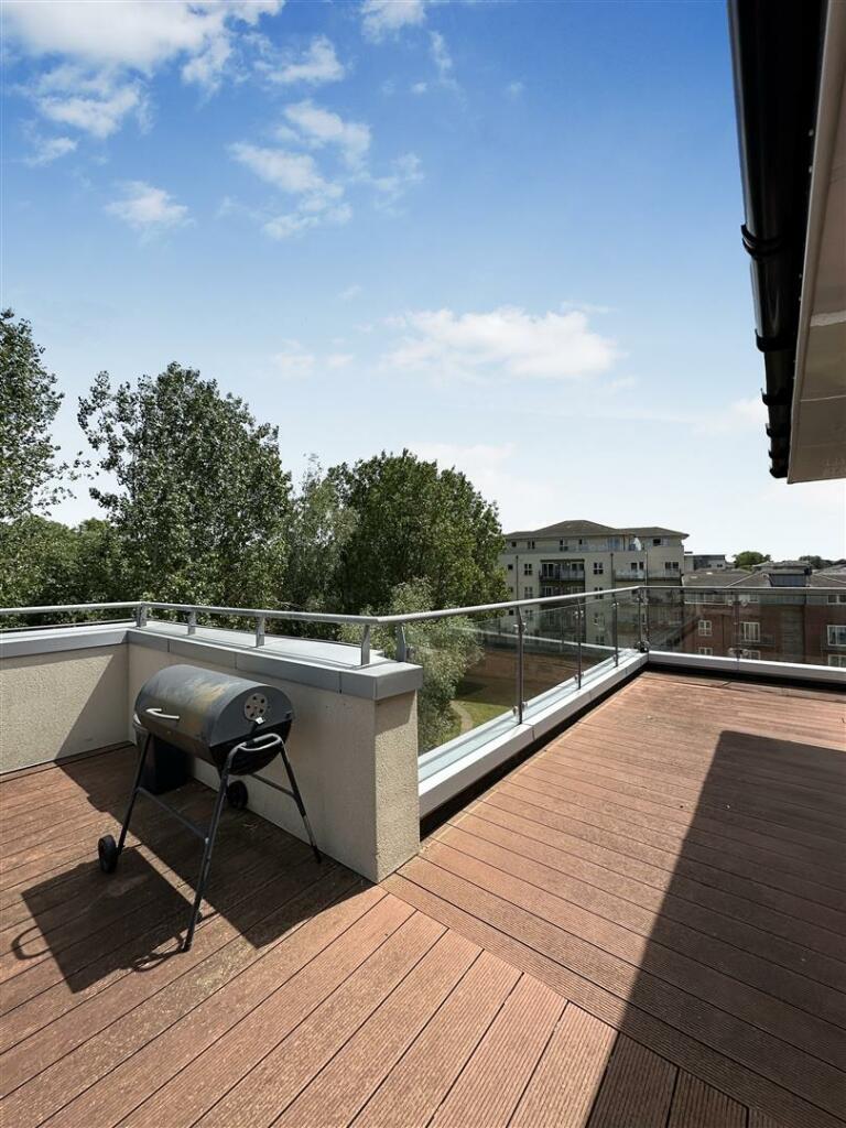 Additional image 30 of Andrews Close, Warwick