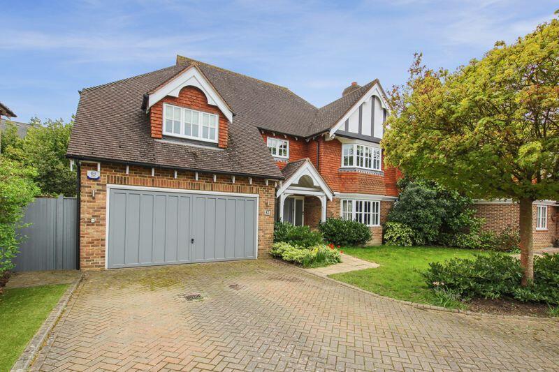 Sandringham Drive, Bexley Park