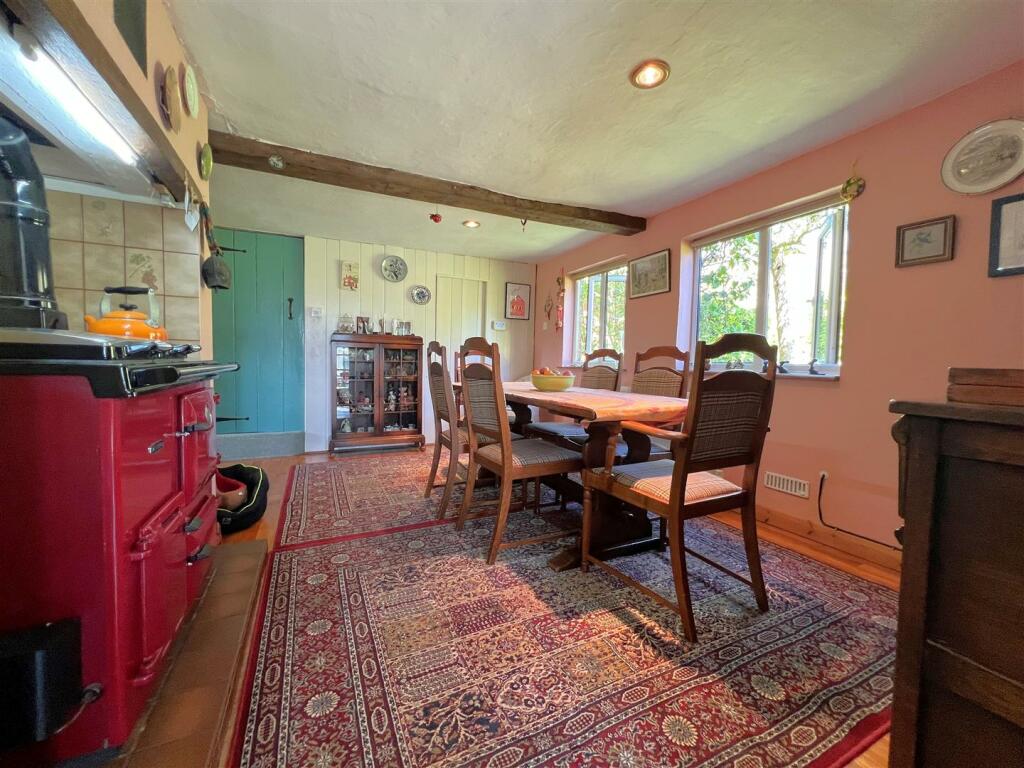 Additional image 13 of The Green, Chesterton, Leamington Spa