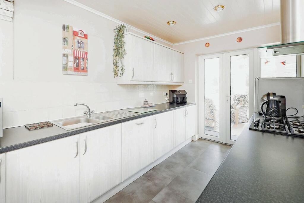 Additional image 8 of Woodview Road, Atherstone, CV9