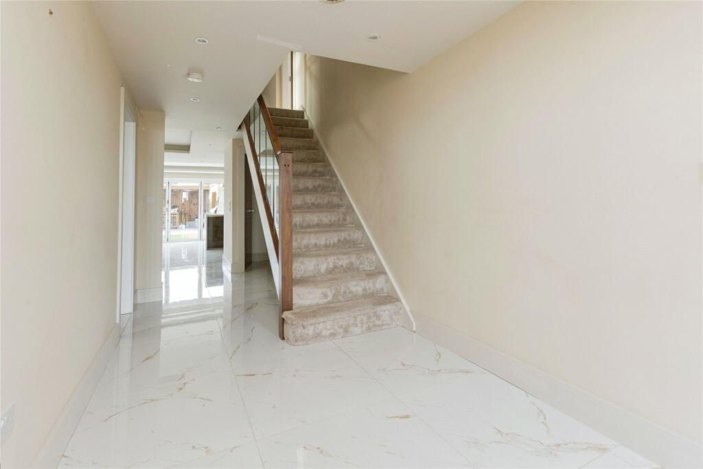 Additional image 8 of Summerhouse Drive, Dartford, Kent, DA2