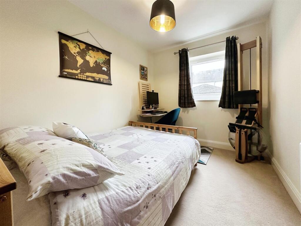 Additional image 8 of Trent Place, Warwick