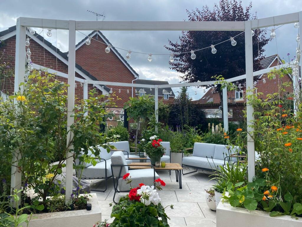 Additional image 26 of Persian Close, City Point