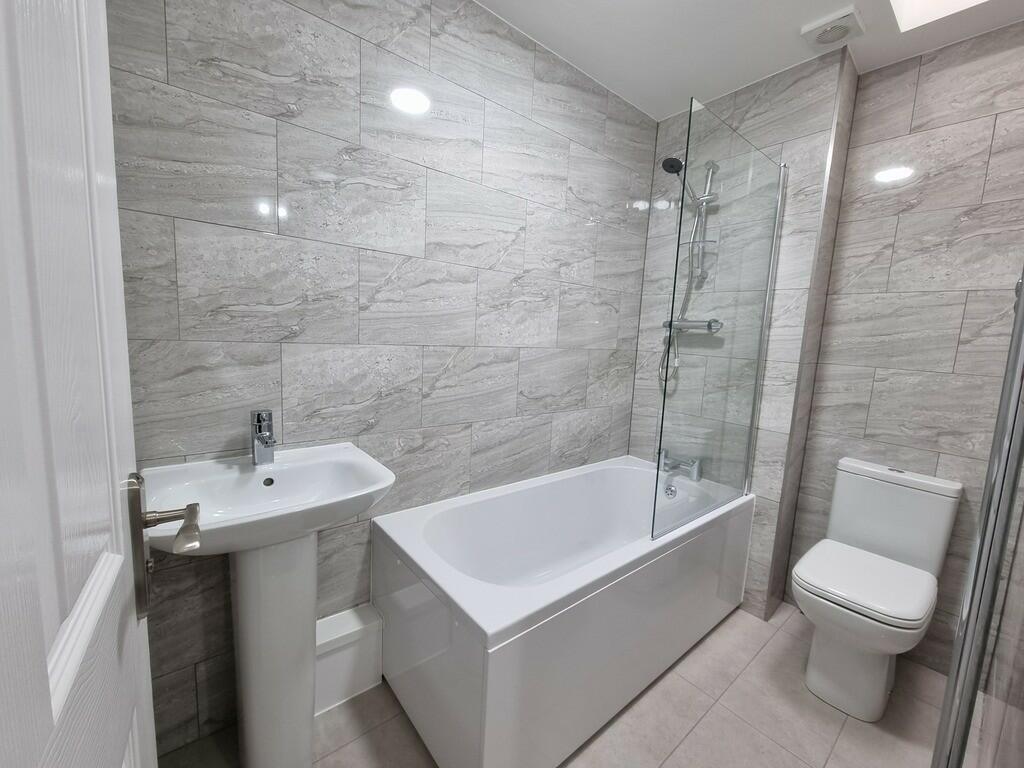 Additional image 11 of 4 Rai Court, Beauchamp Road, Leamington Spa, Warwickshire, CV32