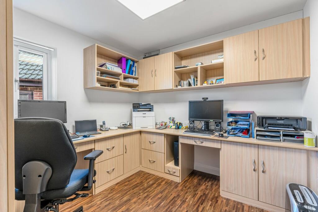 Additional image 15 of Gatehouse Close, Hillmorton, Hillmorton, Rugby, CV21