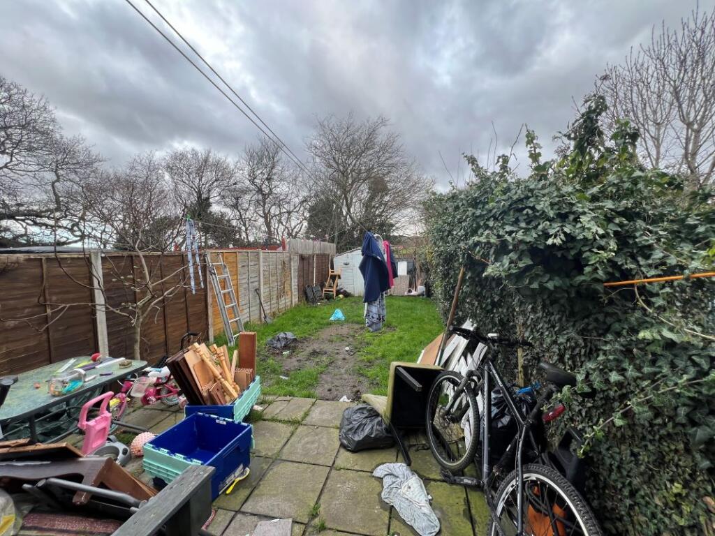 Additional image 5 of 2 Upper Ruxley Cottages, Maidstone Road, Sidcup, Kent, DA14 5AP