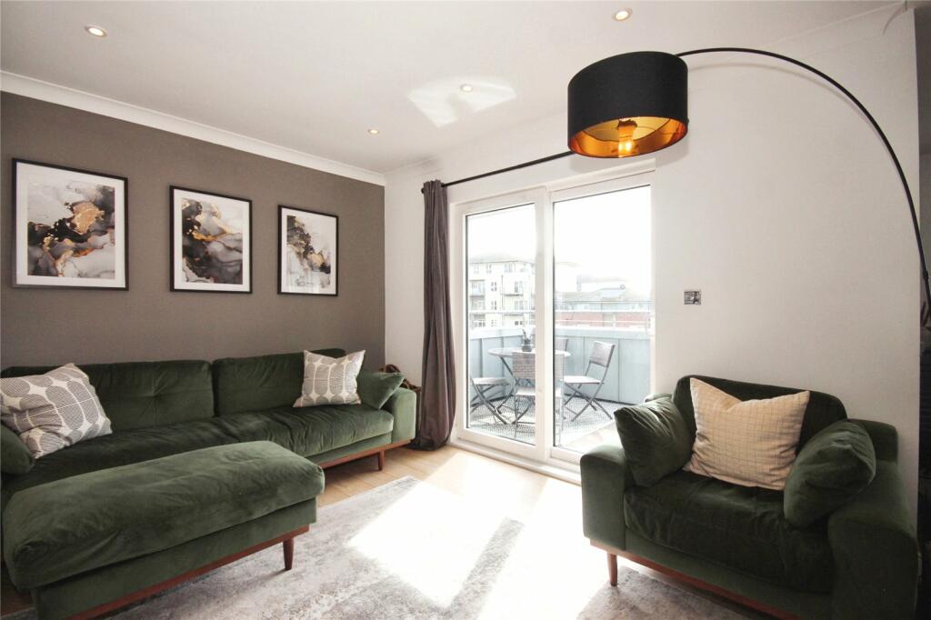 Additional image 4 of Andrews Close, Warwick, Warwickshire, CV34