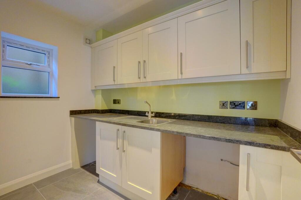 Additional image 7 of Tamworth Road, Wood End, Atherstone