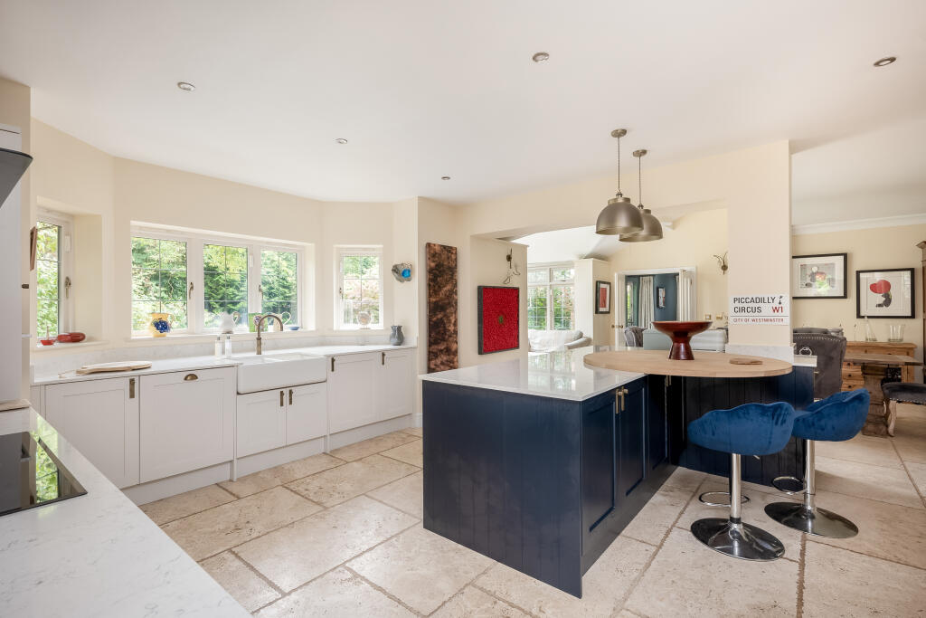 Additional image 2 of The Avenue, STRATFORD-UPON-AVON, CV37