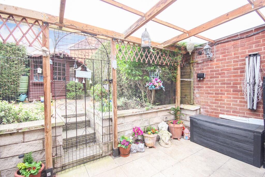 Additional image 13 of Newburgh Crescent, Warwick, Warwickshire, CV34