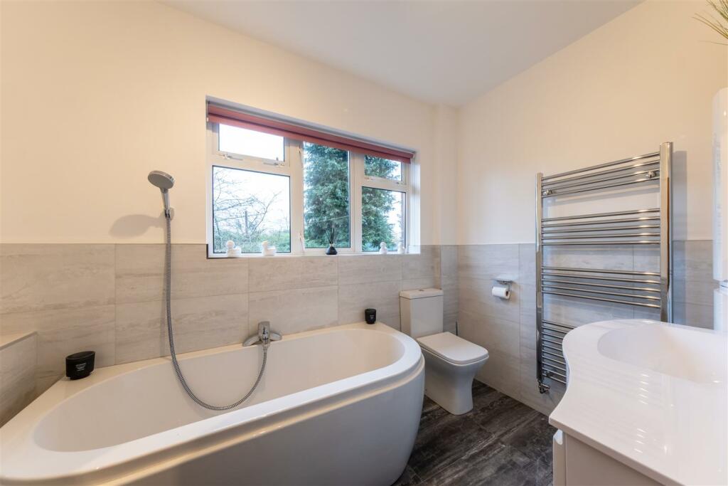 Additional image 44 of Rosslyn Lane, Cuddington