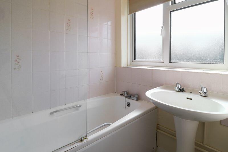 Additional image 9 of Canterbury