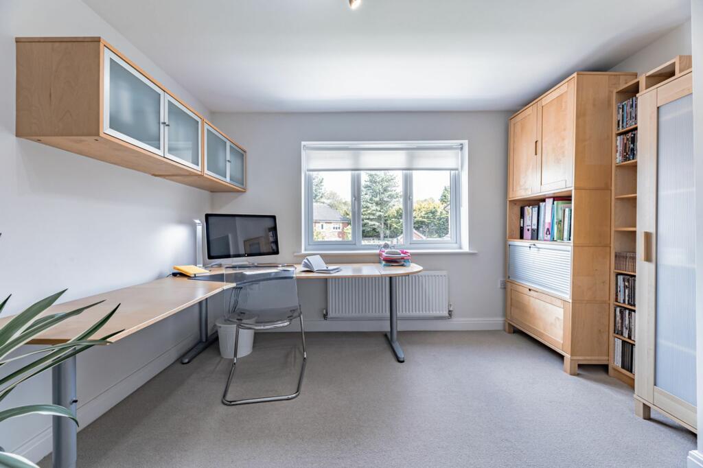 Additional image 21 of Immaculate and spacious family home by Delamere Forest.