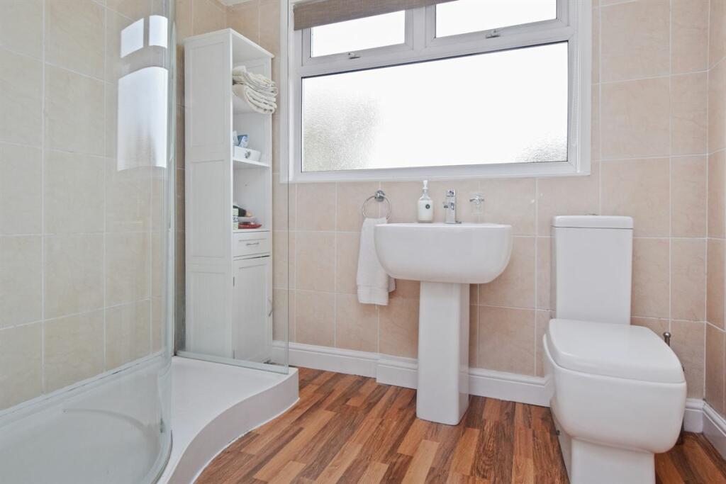 Additional image 19 of Glen Avenue, Herne Bay