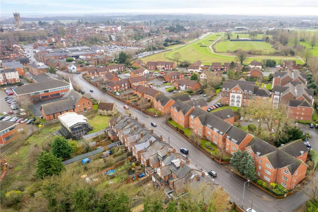 Additional image 11 of Romani Close, Warwick, Warwickshire, CV34