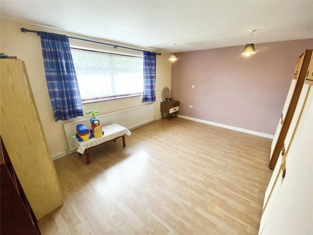 Additional image 4 of College Street, Nuneaton, Warwickshire, CV10