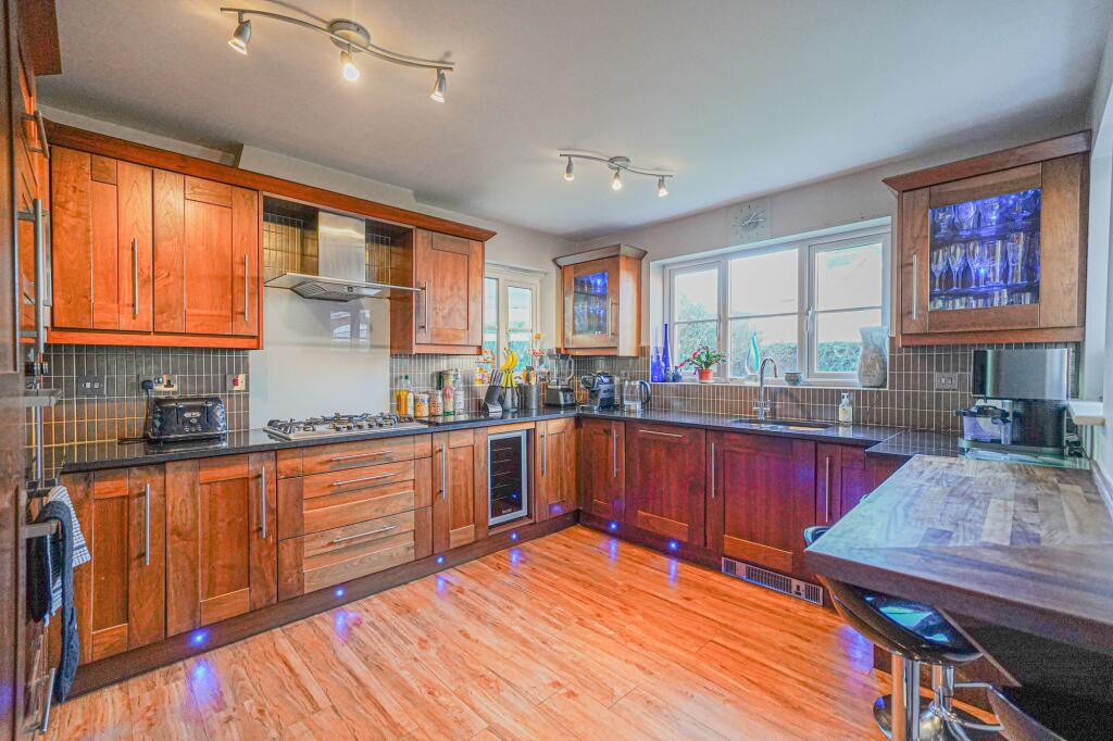 Additional image 2 of Grovefield Crescent, Balsall Common, CV7