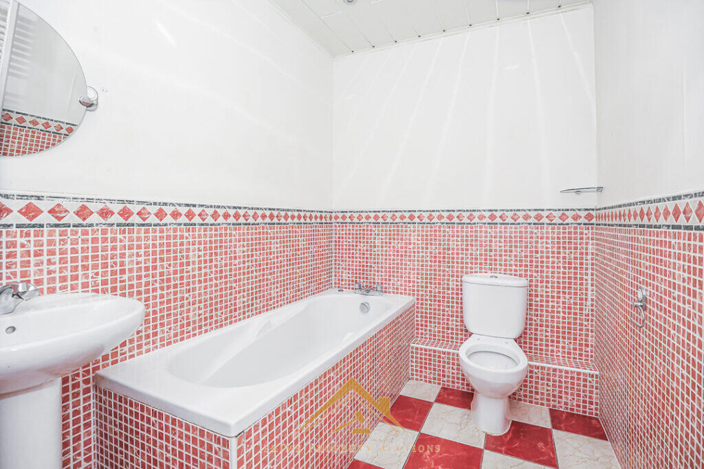 Additional image 6 of 46 North Street, Forfar, DD8 3BJ