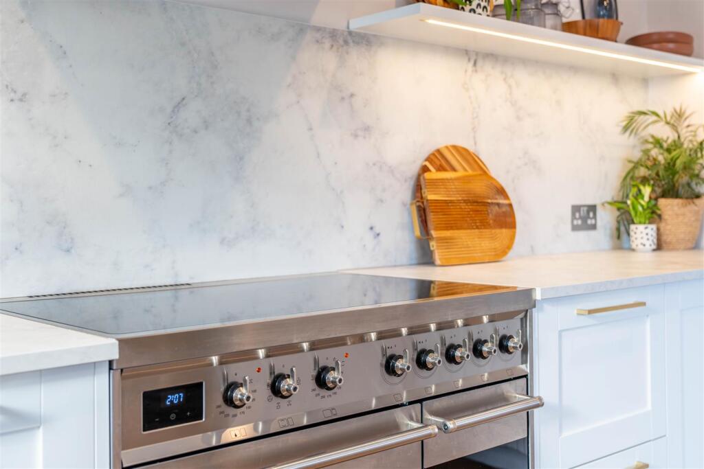 Additional image 7 of Glamis Road, Kirriemuir