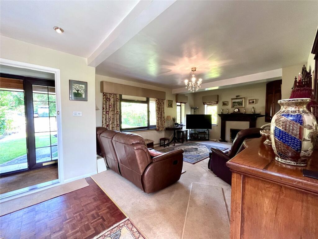 Additional image 3 of Shuckburgh Road, PRIORS MARSTON, Warwickshire, CV47