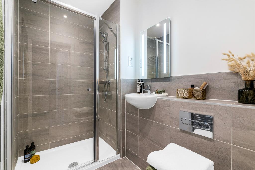 Additional image 8 of Whitstable Heights, Whitstable