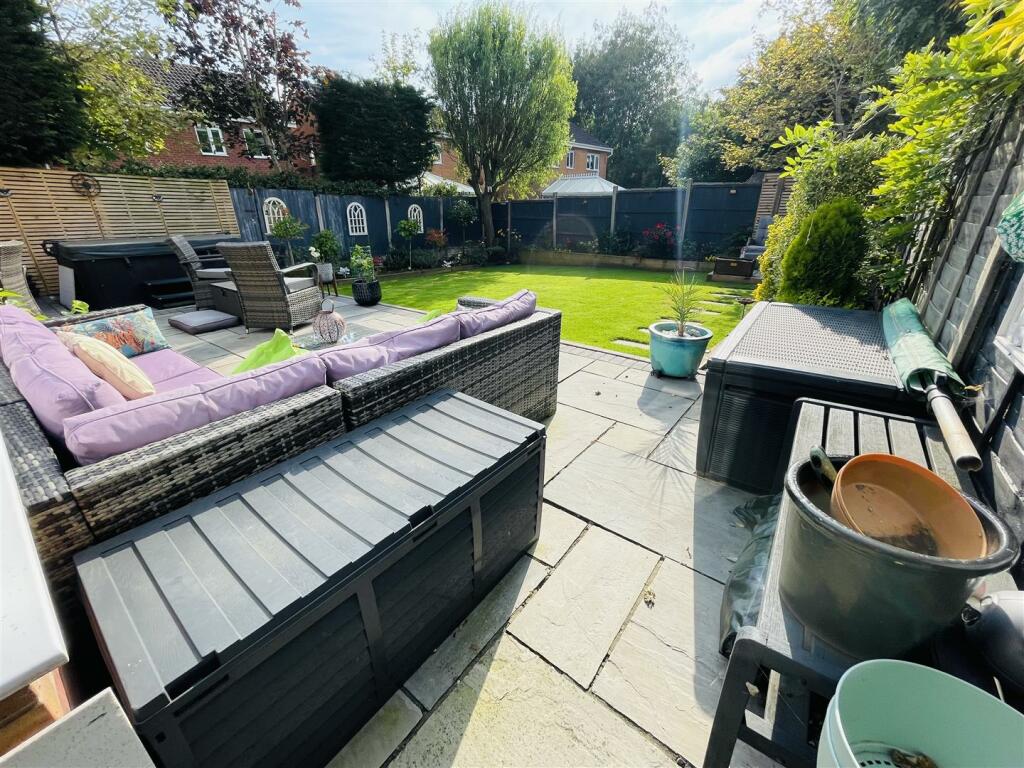 Additional image 30 of Campbell Close, Galley Common