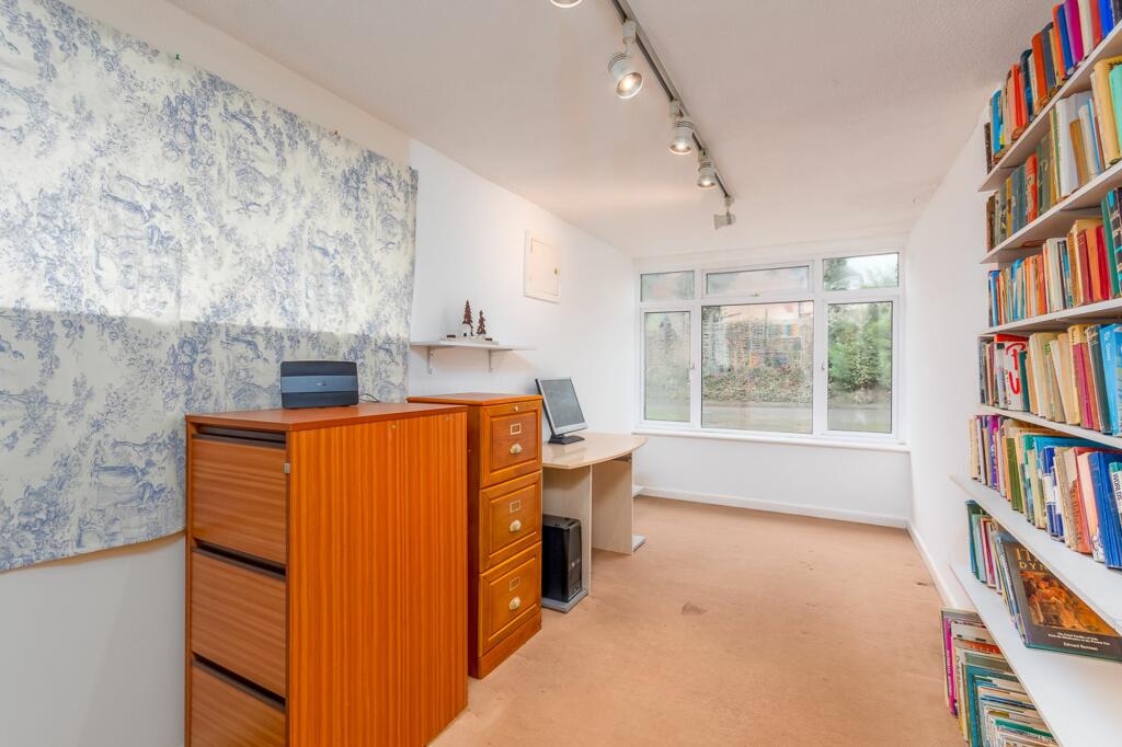Additional image 19 of Frogmore Road, Snitterfield, CV37
