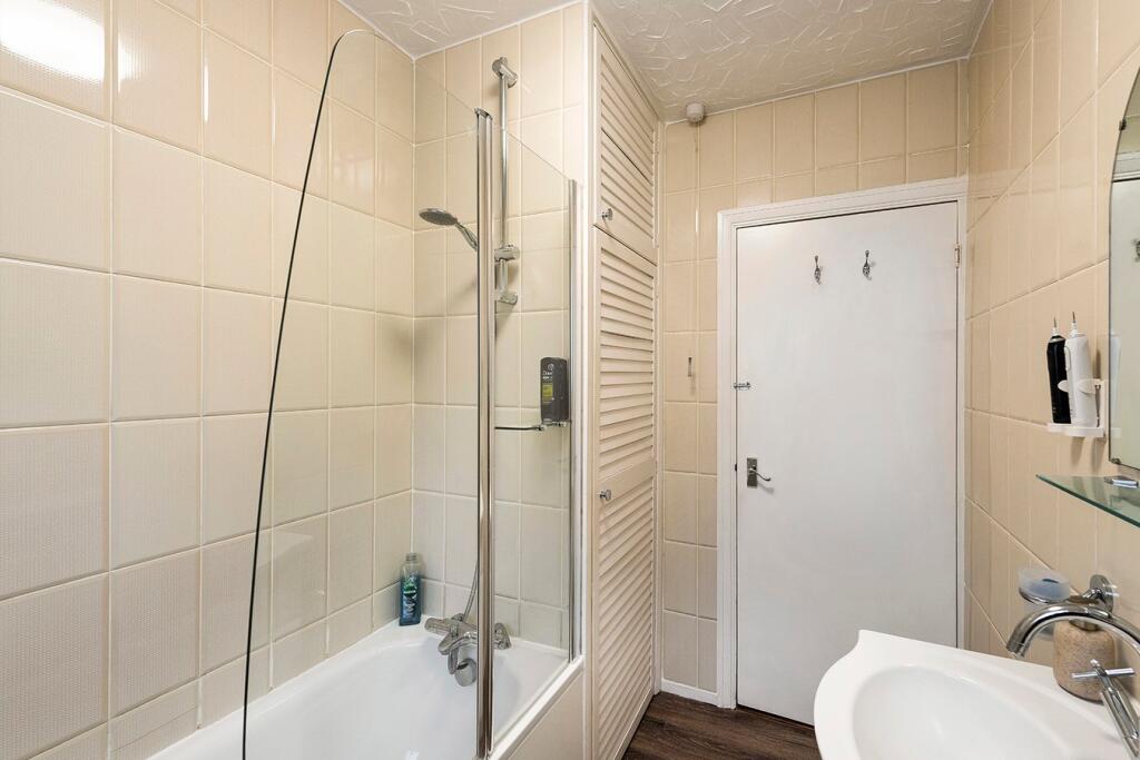 Additional image 6 of Harding Road, Bexleyheath, DA7