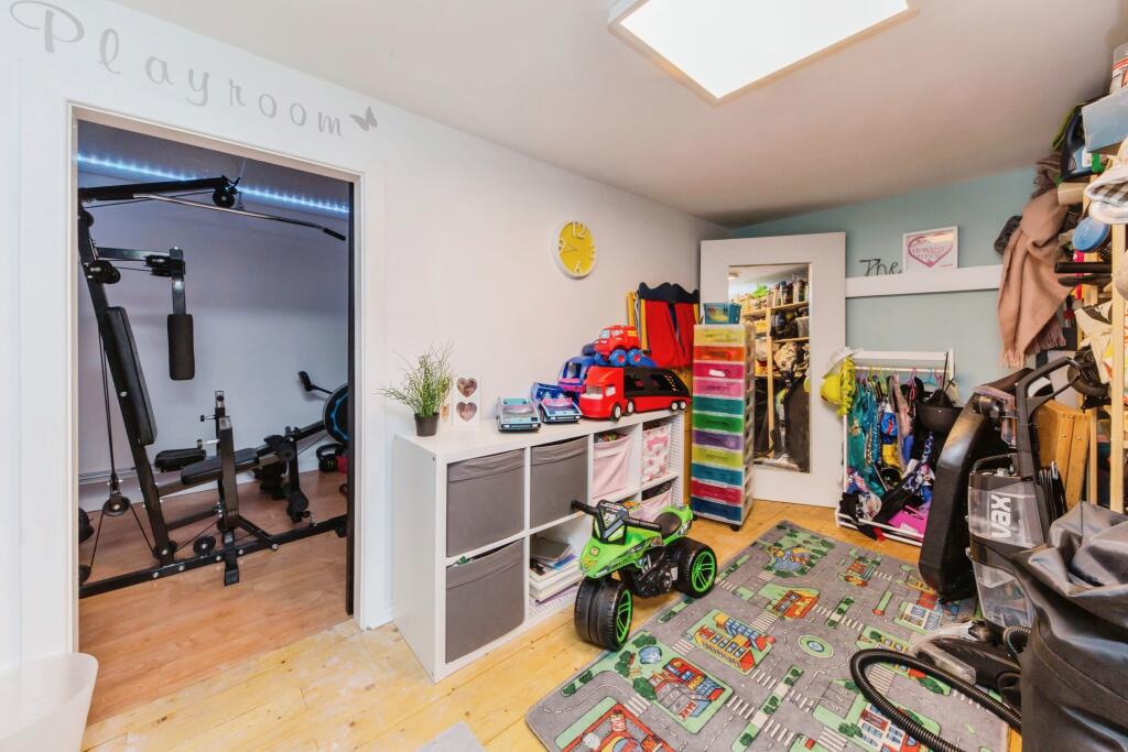 Additional image 28 of Woodside Drive, Sandbach, CW11