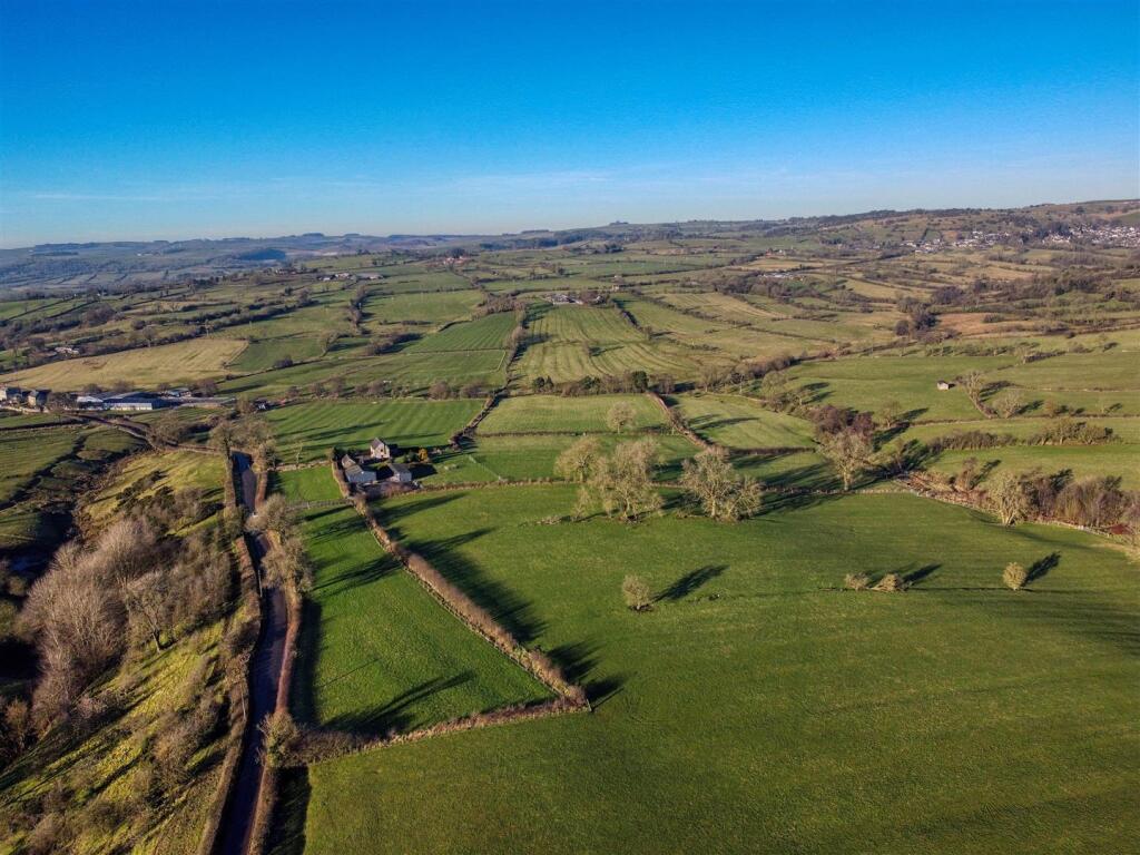 Additional image 16 of The Barn, Bradbourne