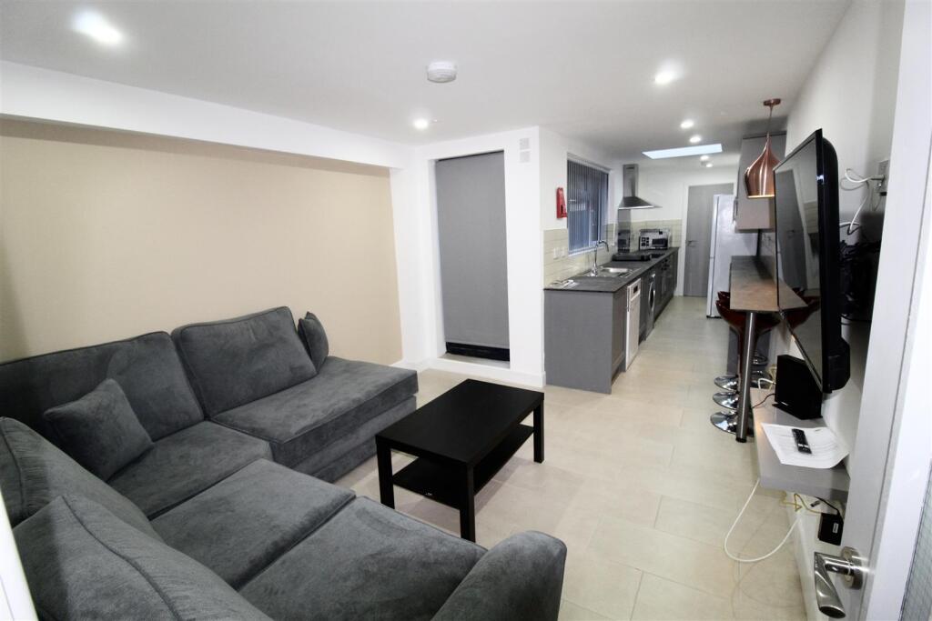 Additional image 21 of Oxford Street, Coventry