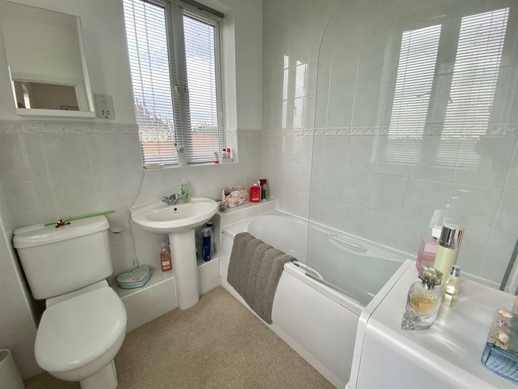 Additional image 10 of Lingfield Crescent, Stratford-Upon-Avon